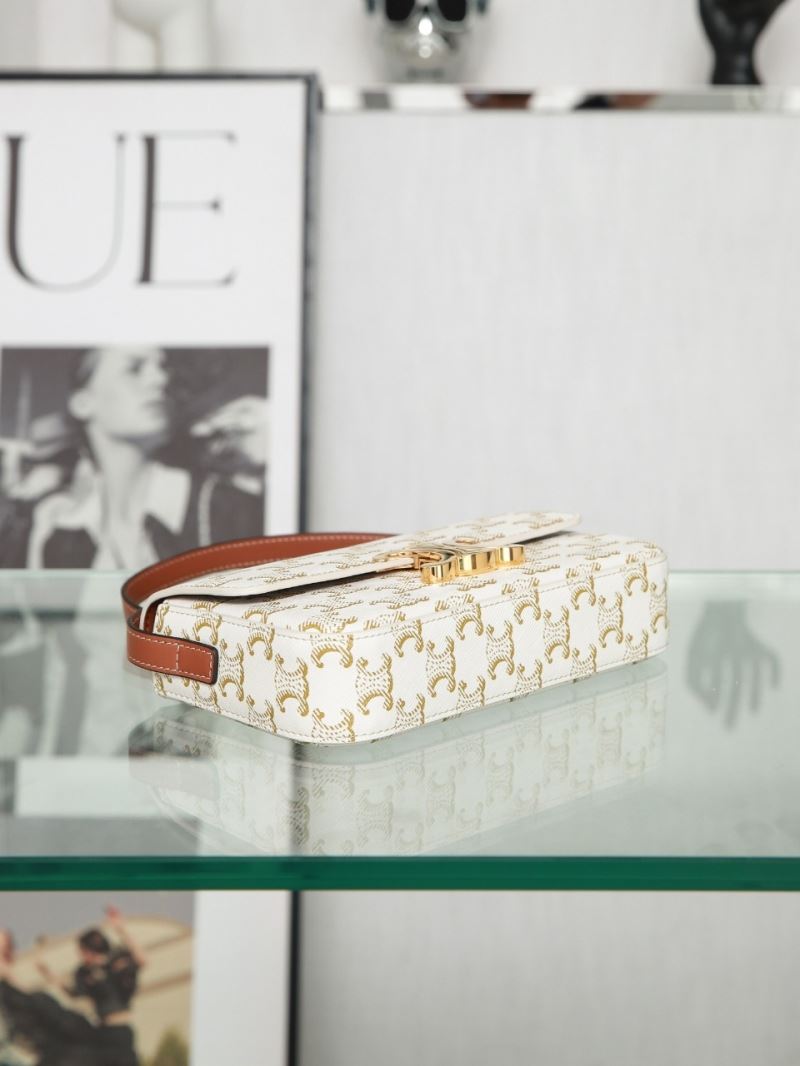 Ce1i*e triomphe bags